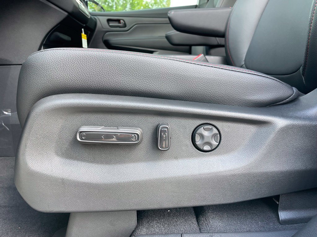 New 2026 Honda Odyssey Sport-L image 24
