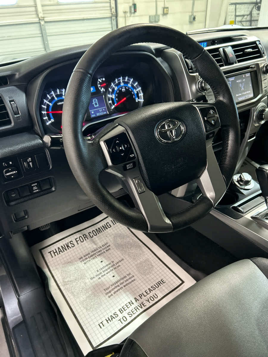 Used 2018 Toyota 4Runner SR5 Premium AWD/4WD image 25