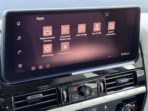 New 2026 Nissan Pathfinder SL image 24