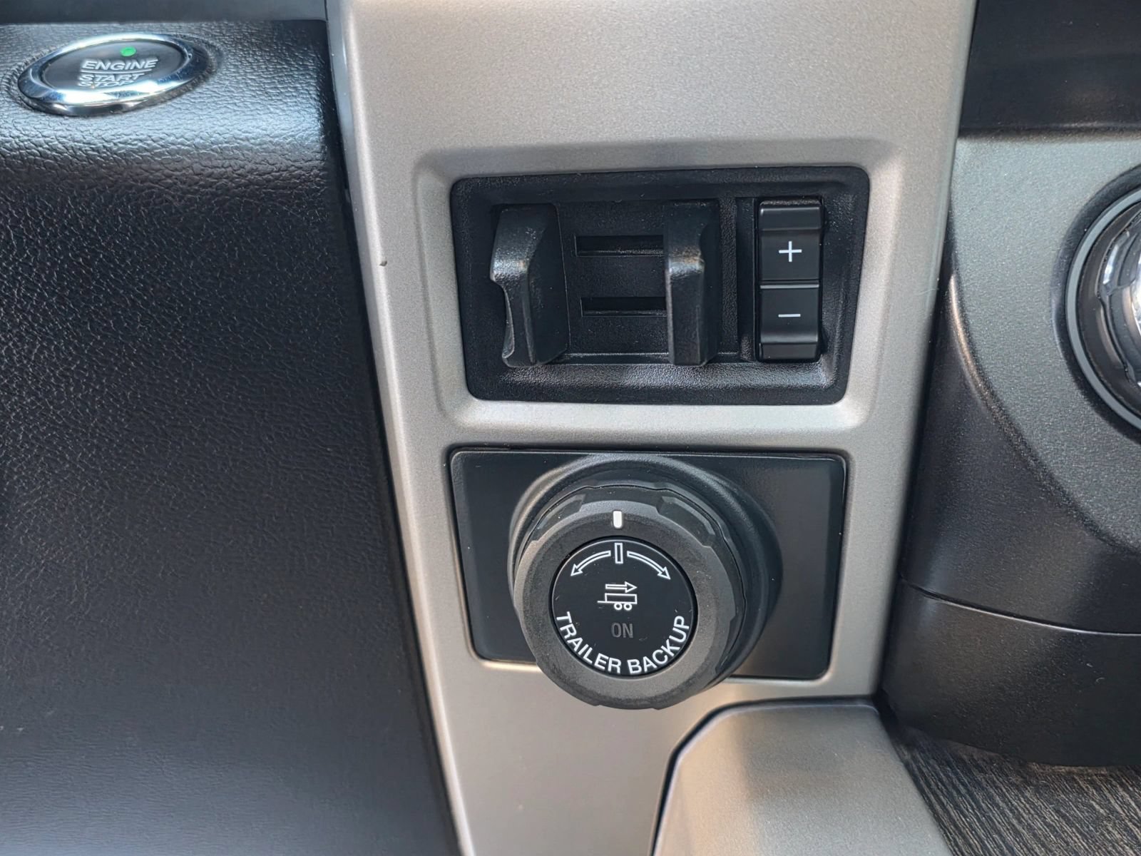 Used 2021 Ford F250 Lariat AWD/4WD image 22