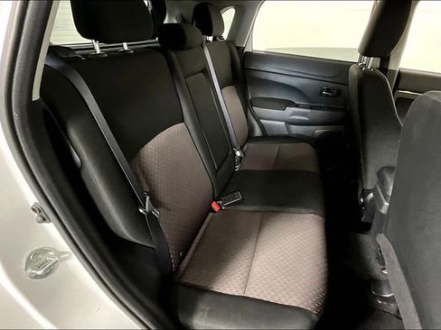 Used 2019 Mitsubishi Outlander Sport SE image 27