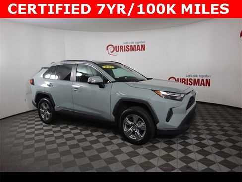 Used 2022 Toyota RAV4 XLE image 9