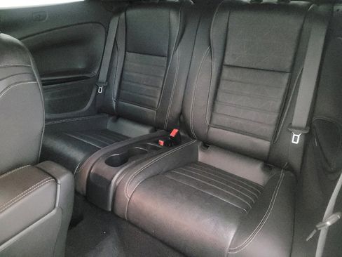 Used 2019 Buick Cascada Premium image 18