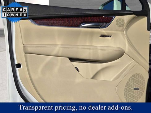 Used 2018 Cadillac XT5 Premium Luxury w/ Driver Assist Package image 19