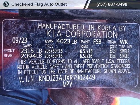 Used 2024 Kia Soul LX w/ Option Group 015 FWD image 19