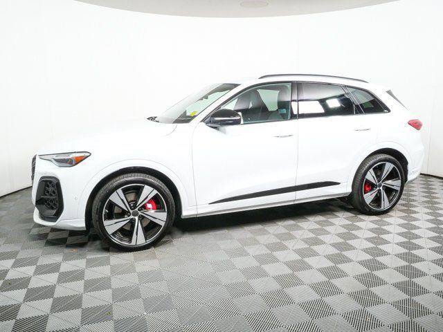 New 2026 Audi SQ5 Premium Plus AWD/4WD image 33