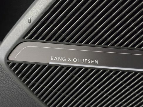 Used 2023 Audi Q5 2.0T Premium Plus w/ Premium Plus Package image 10