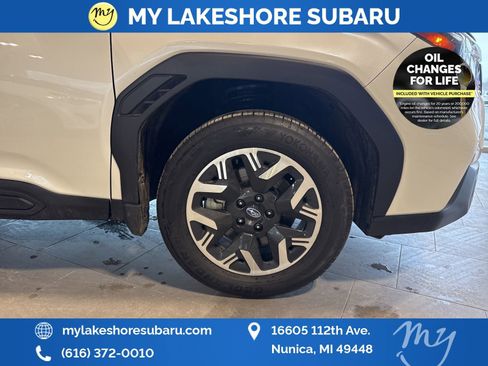 Certified 2025 Subaru Forester Premium image 30