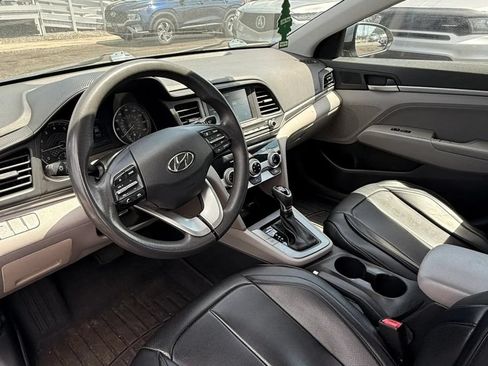 Used 2019 Hyundai Elantra SEL FWD image 5