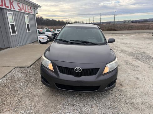 Used 2010 Toyota Corolla image 5