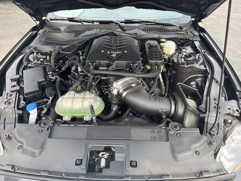 Used 2022 Ford Mustang GT Premium image 7