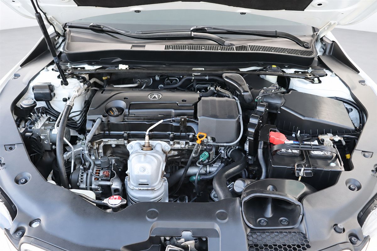 Used 2017 Acura TLX FWD image 41