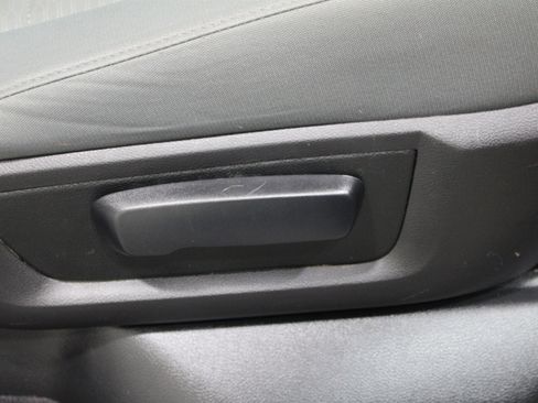 Used 2018 RAM 1500 Tradesman w/ Power & Remote Entry Group RWD image 18