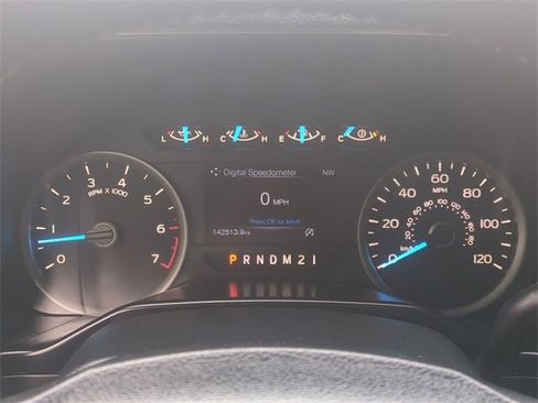 Used 2015 Ford F150 XLT w/ Equipment Group 301A Mid image 32