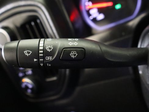 Used 2021 Chevrolet Silverado 1500 Custom image 30