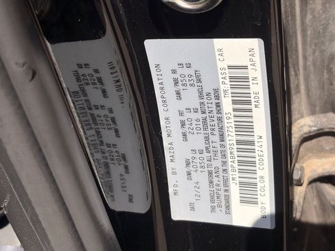 Used 2025 MAZDA MAZDA3 s FWD image 31