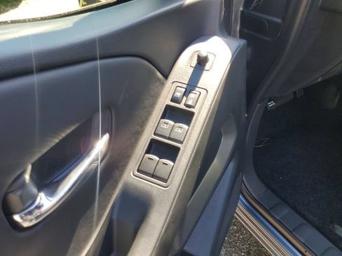 New 2026 Nissan Frontier SV w/ SV Convenience Package RWD image 6