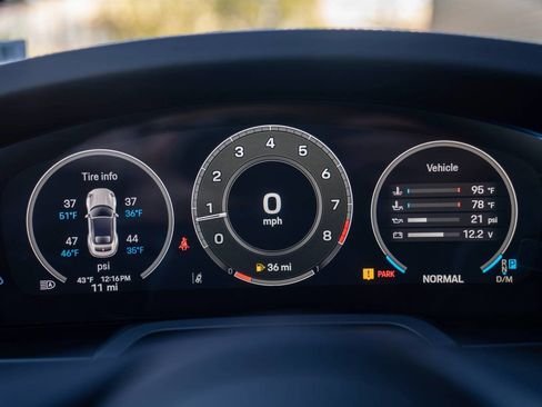 New 2026 Porsche 911 Carrera image 17