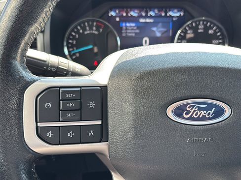 Used 2023 Ford Expedition XLT AWD/4WD image 18