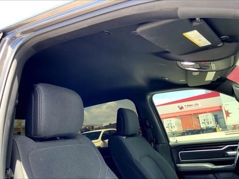 Used 2020 RAM 1500 Big Horn RWD image 30