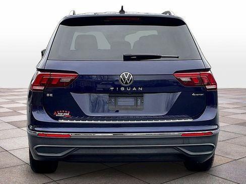 Used 2023 Volkswagen Tiguan SE w/ Panoramic Sunroof Package AWD/4WD image 4