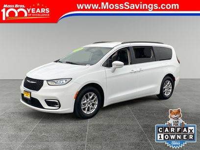 Used 2022 Chrysler Pacifica Touring-L