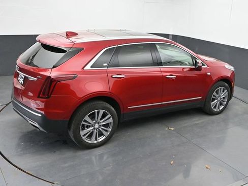 Used 2025 Cadillac XT5 Premium Luxury AWD/4WD image 46