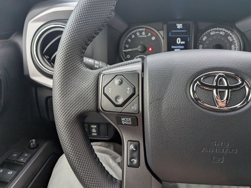 Used 2023 Toyota Tacoma TRD Pro image 16