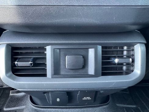 Used 2021 Ford F150 Lariat AWD/4WD image 31