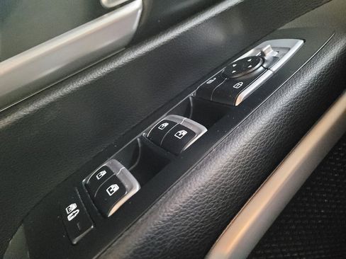 Used 2021 Kia Telluride LX FWD image 27