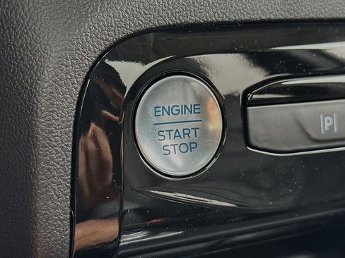 New 2024 Ford Escape SE w/ PHEV Premium Package image 20