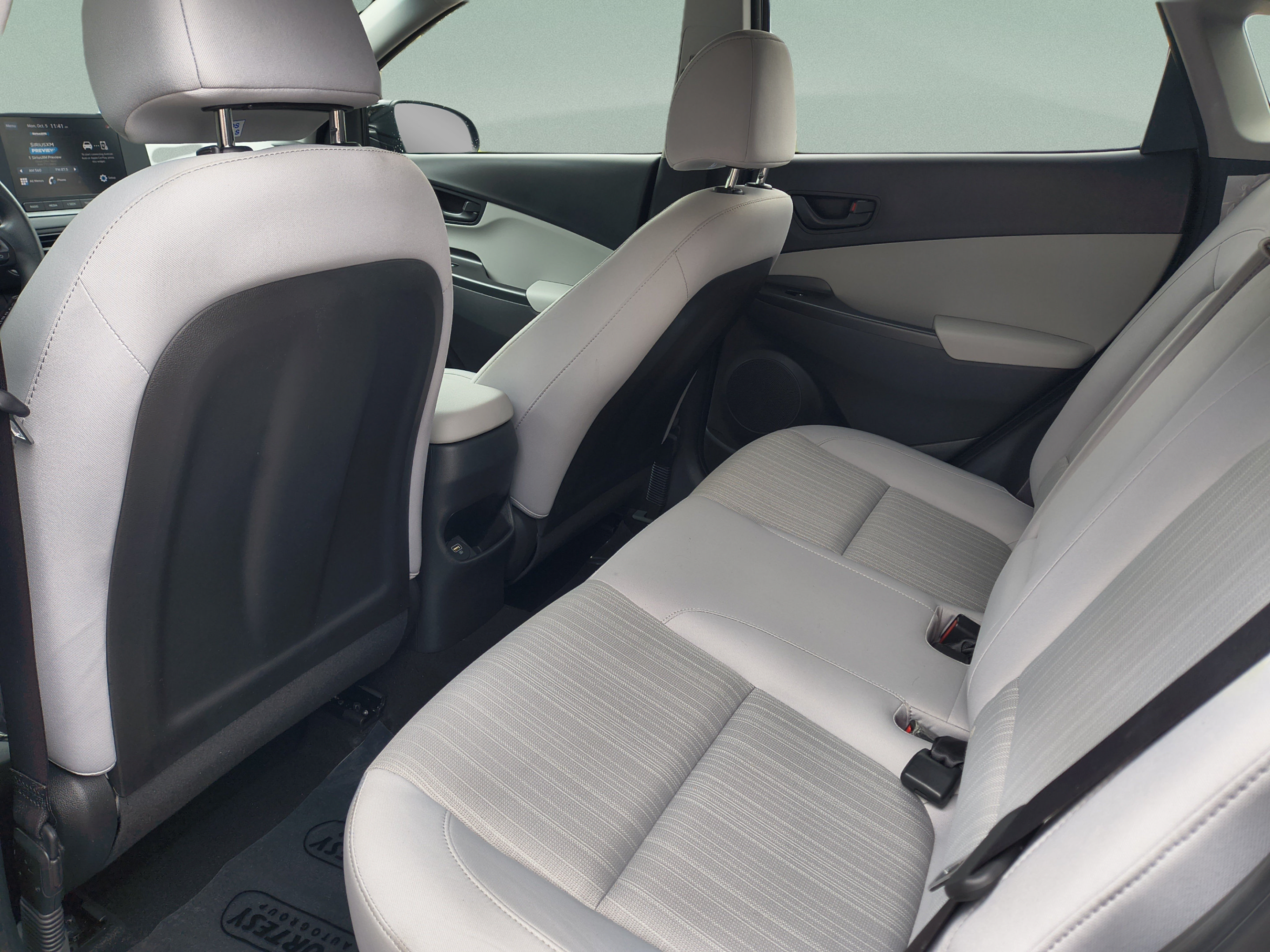 Certified 2023 Hyundai Kona SEL AWD/4WD image 15