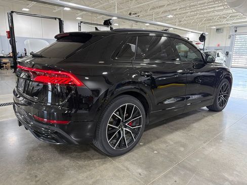 Used 2023 Audi Q8 Prestige AWD/4WD image 16