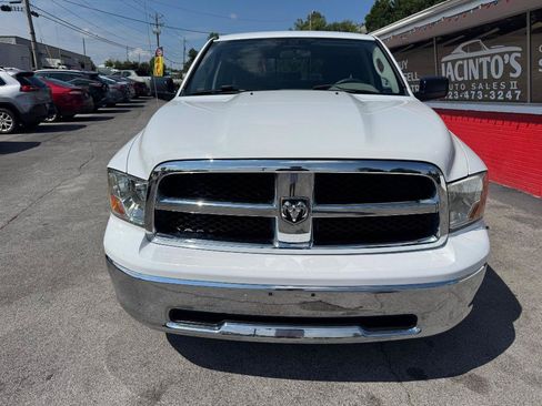 Used 2012 RAM 1500 Classic SLT RWD image 5