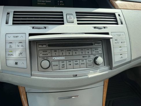 Used 2006 Toyota Avalon Limited FWD image 17