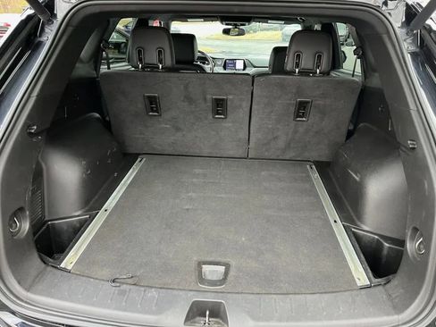 Used 2019 Chevrolet Blazer RS image 11