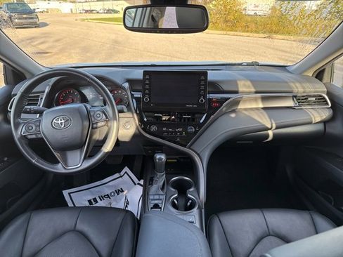 Used 2024 Toyota Camry XSE image 30