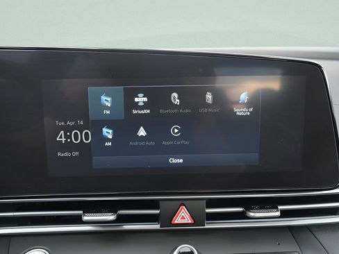 Certified 2025 Hyundai Elantra SEL FWD image 34