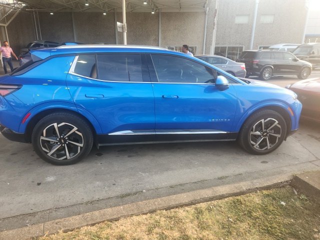 Used 2024 Chevrolet Equinox EV LT AWD/4WD image 6