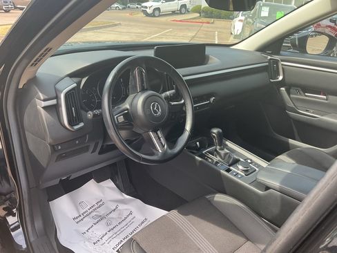 Used 2025 MAZDA CX-50 AWD 2.5 S w/ Premium Package image 12