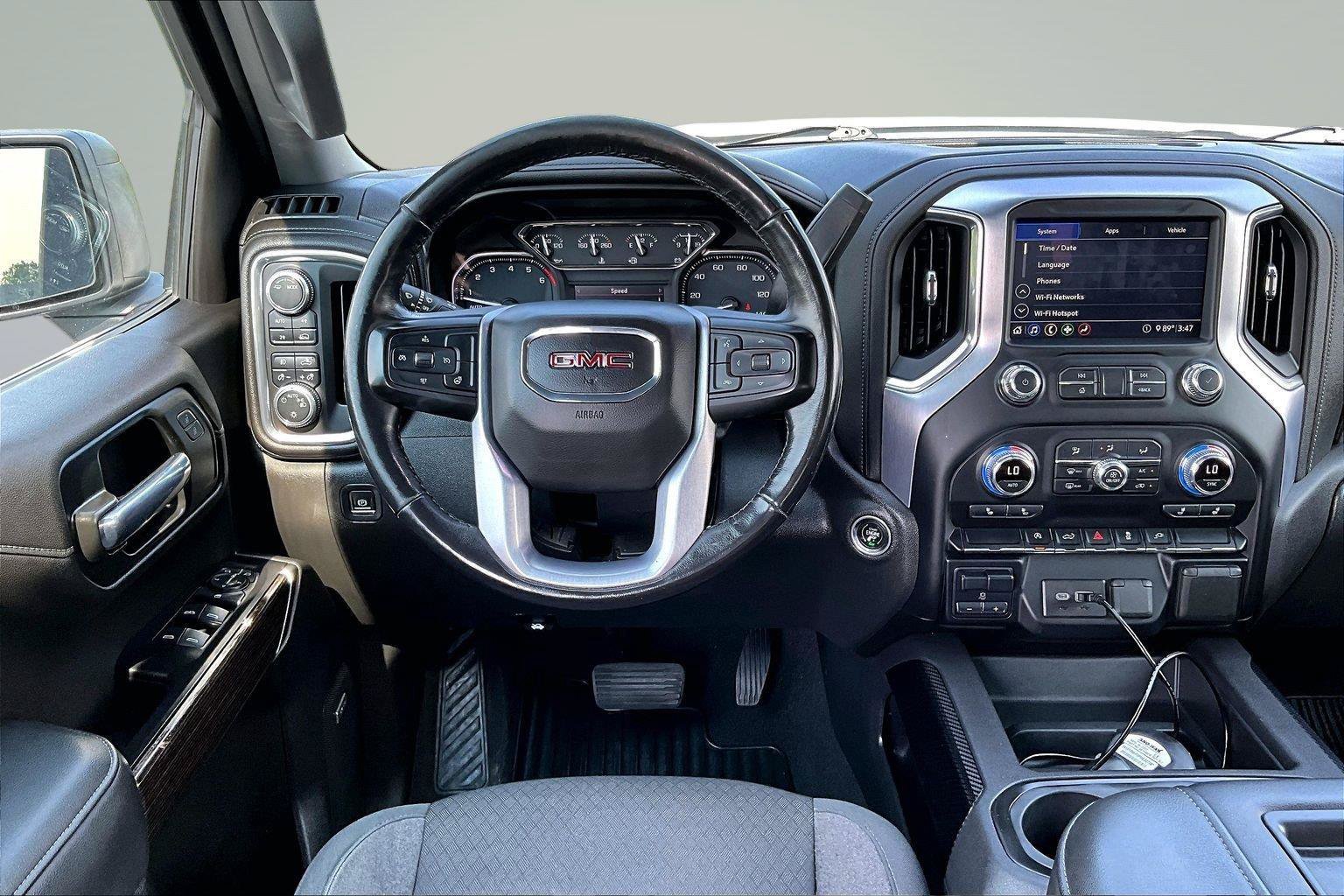 Used 2020 GMC Sierra 1500 Elevation w/ Elevation Value Package AWD/4WD image 6