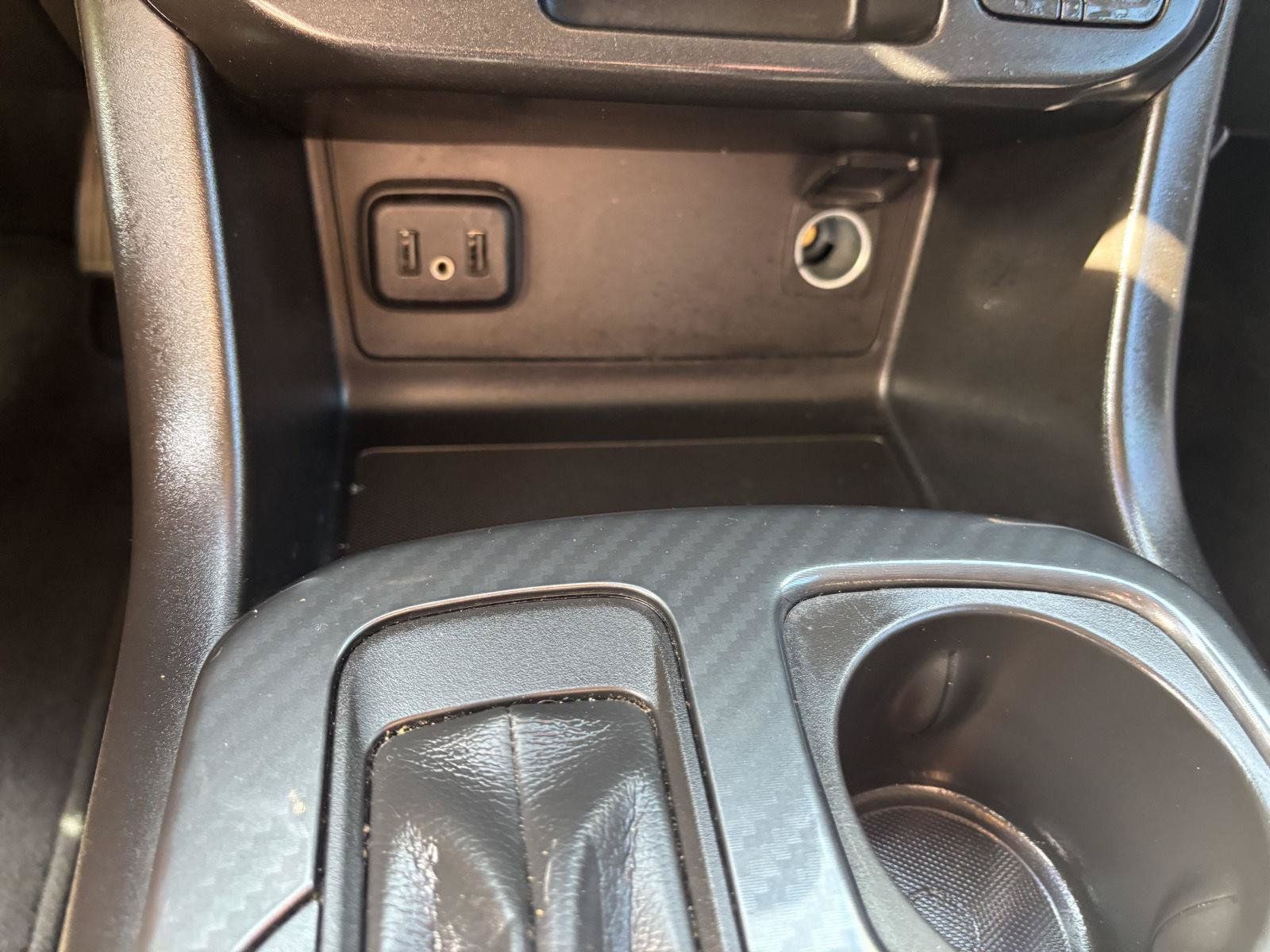 Used 2022 GMC Canyon AT4 w/ Trailering Package AWD/4WD image 14