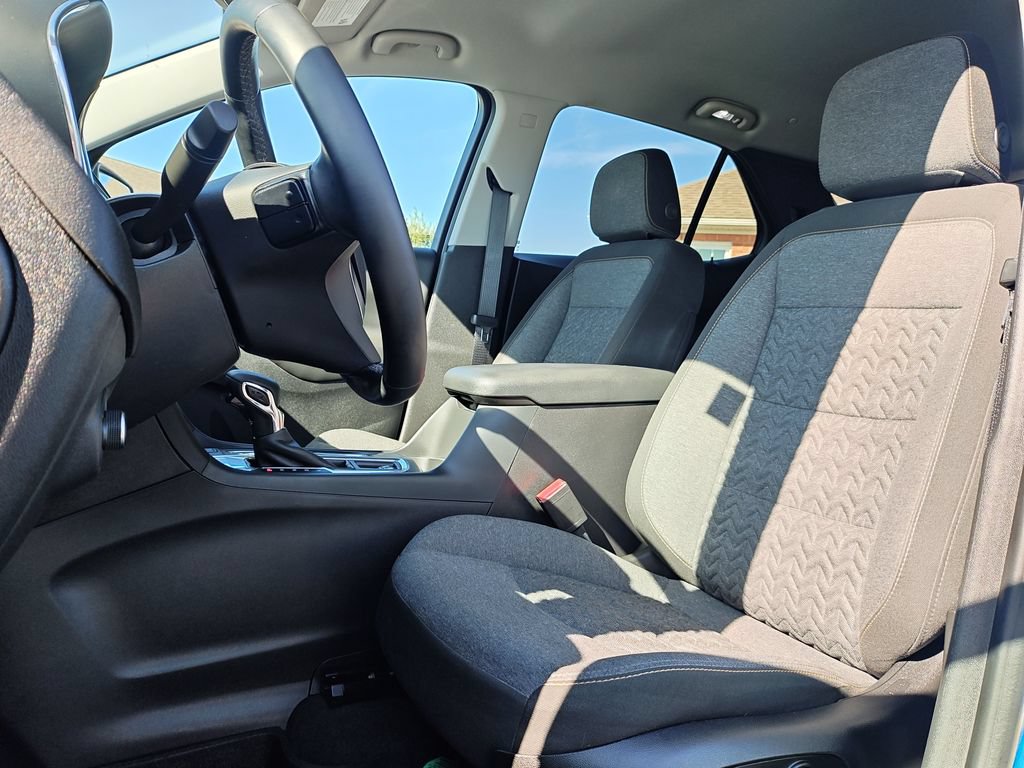 Used 2024 Chevrolet Equinox LT FWD image 13
