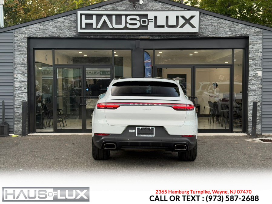 Used 2020 Porsche Cayenne AWD/4WD image 22