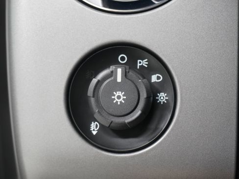 Used 2015 Ford Expedition Platinum image 24