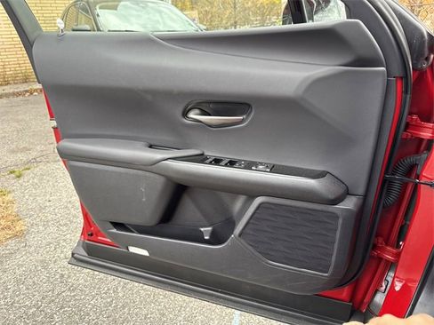 Used 2023 Lexus UX 250h AWD image 23