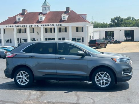 Used 2024 Ford Edge SEL w/ Convenience Package AWD/4WD image 4