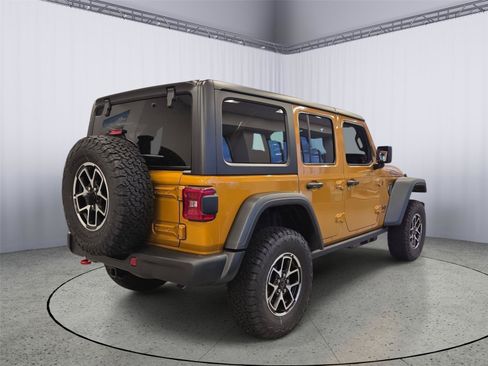 New 2026 Jeep Wrangler Unlimited Rubicon w/ Steel Bumper Group AWD/4WD image 3