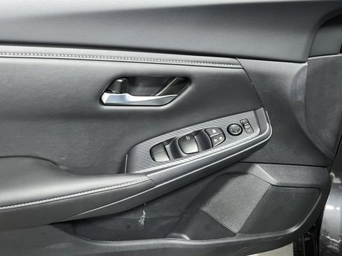 New 2025 Nissan Sentra SV image 20