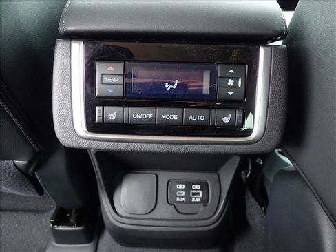 New 2026 Subaru Ascent Limited AWD/4WD image 11